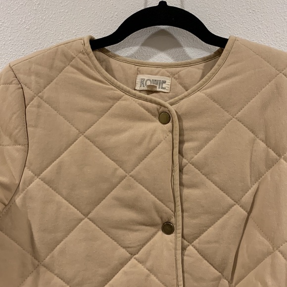 ROWIE THE LABEL QUILTED KAHKI COLOR SWEATER BUTTON UP SIZE SMALL - Picture 2 of 13